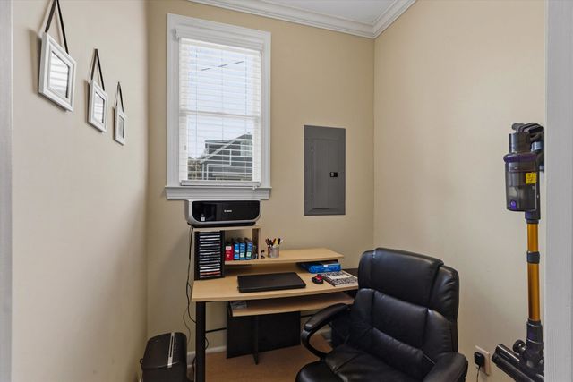 907 S COX ST, Memphis, TN 38104