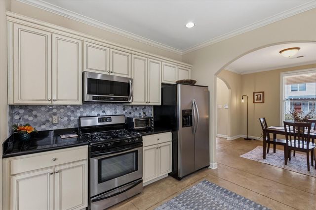 907 S COX ST, Memphis, TN 38104