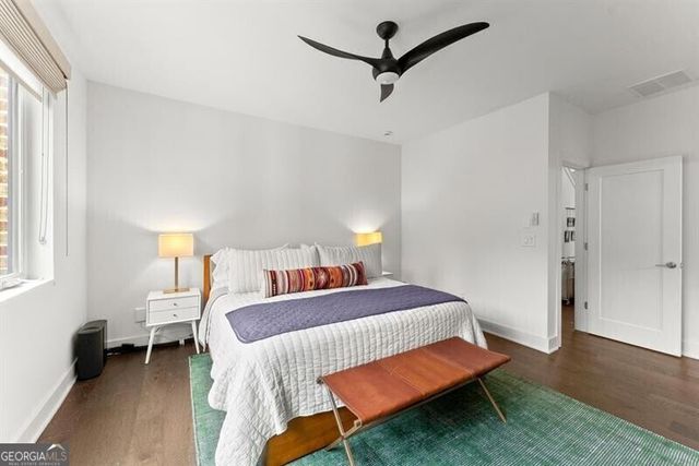 1256 Chelsea Circle NW, Atlanta, GA 30318