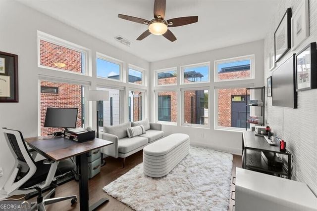 1256 Chelsea Circle NW, Atlanta, GA 30318