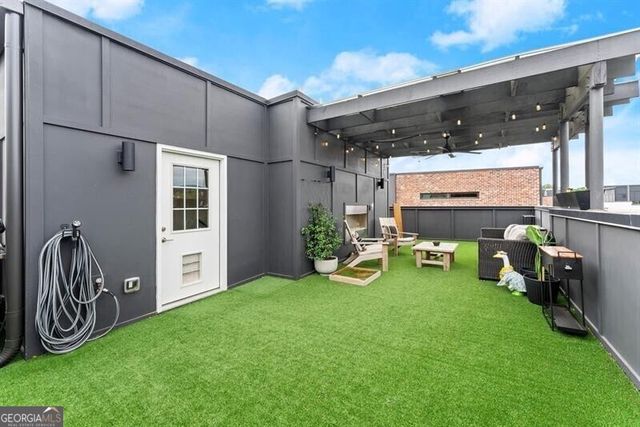 1256 Chelsea Circle NW, Atlanta, GA 30318