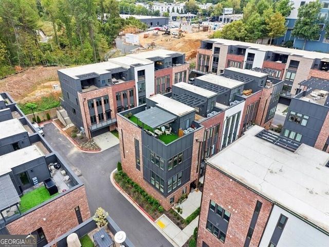 1256 Chelsea Circle NW, Atlanta, GA 30318