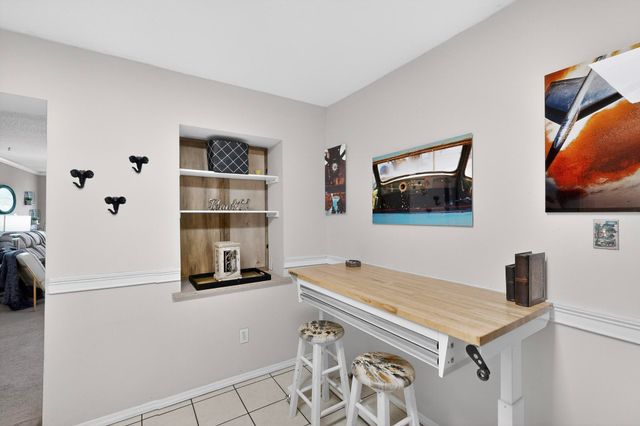 15 Whitehouse Road, Los Lunas, NM 87031