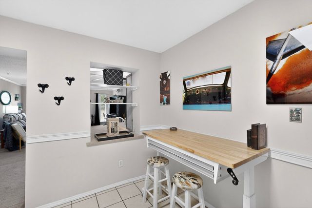 15 Whitehouse Road, Los Lunas, NM 87031