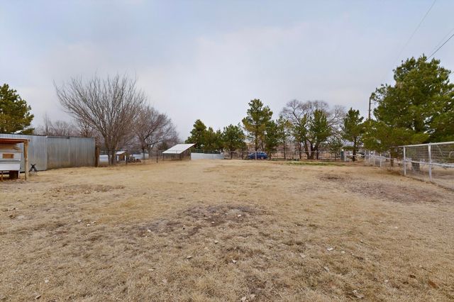 15 Whitehouse Road, Los Lunas, NM 87031