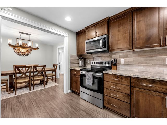 14302 Ne 9TH St, Vancouver, WA 98684