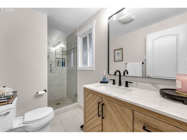 14302 Ne 9TH St, Vancouver, WA 98684