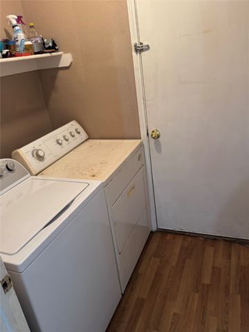 5536 Creekridge Drive, Arlington, TX 76018