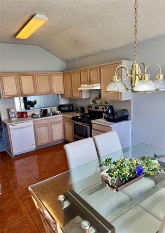 5536 Creekridge Drive, Arlington, TX 76018