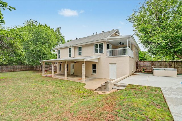 812 Cedar Lane, Prairie Grove, AR 72753