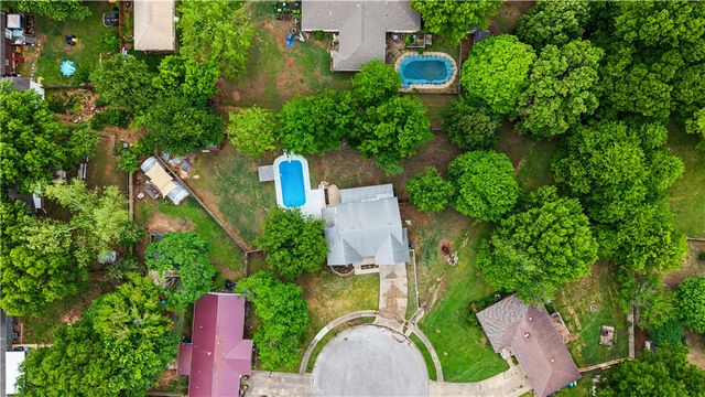 812 Cedar Lane, Prairie Grove, AR 72753
