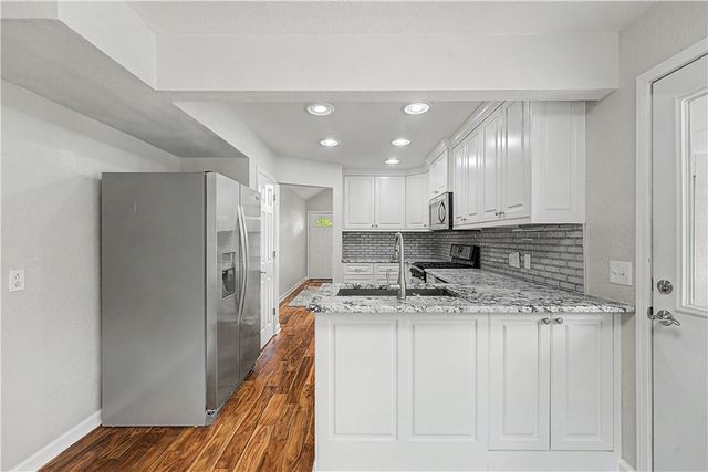 812 Cedar Lane, Prairie Grove, AR 72753