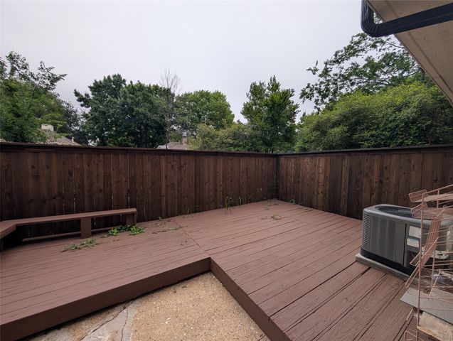 6646 E Lovers Lane, Dallas, TX 75214