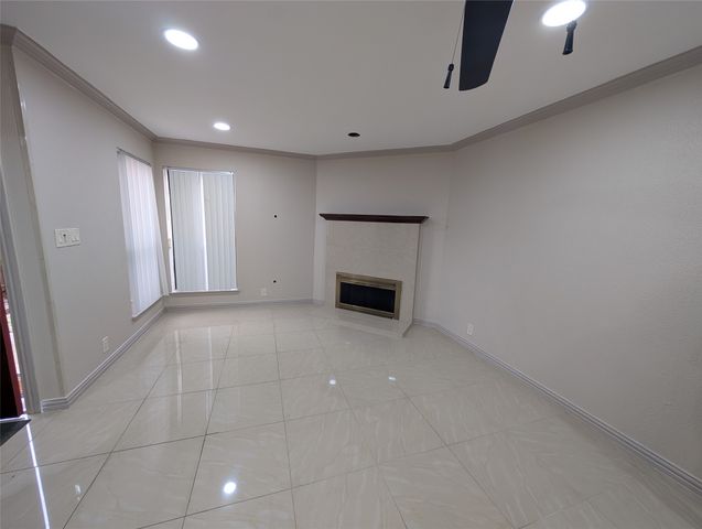 6646 E Lovers Lane, Dallas, TX 75214