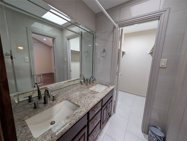 6646 E Lovers Lane, Dallas, TX 75214