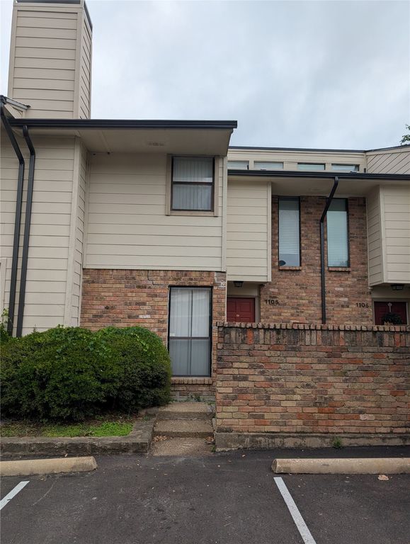 6646 E Lovers Lane, Dallas, TX 75214