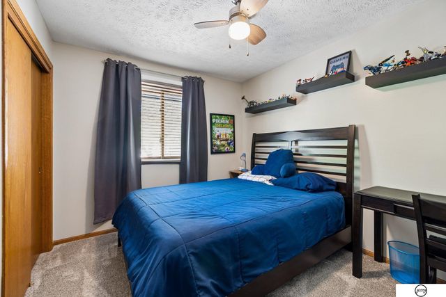 5417 S 78th Street, Lincoln, NE 68516