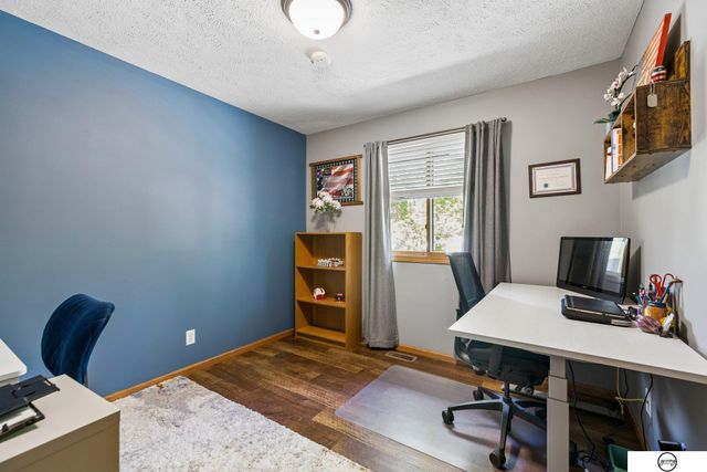 5417 S 78th Street, Lincoln, NE 68516