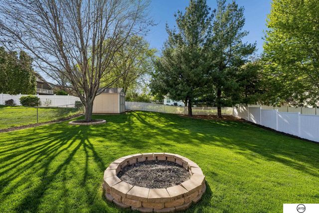 5417 S 78th Street, Lincoln, NE 68516