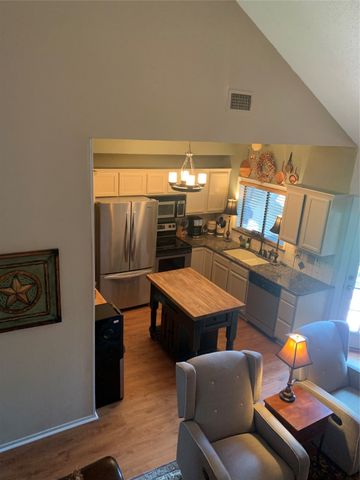 151 Summer Place Circle, Pottsboro, TX 75076