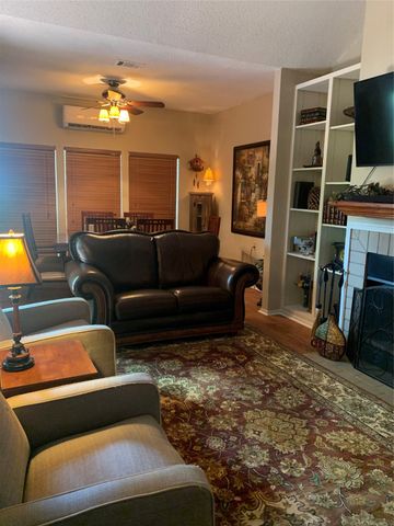 151 Summer Place Circle, Pottsboro, TX 75076