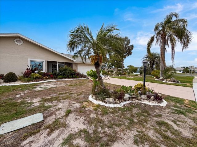 1838 N PEBBLE BEACH BOULEVARD, Sun City Center, FL 33573
