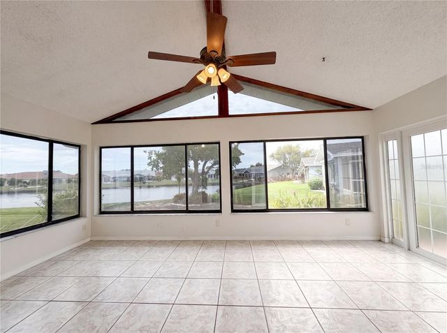 1838 N PEBBLE BEACH BOULEVARD, Sun City Center, FL 33573