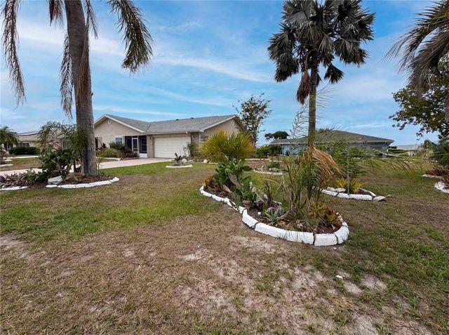 1838 N PEBBLE BEACH BOULEVARD, Sun City Center, FL 33573