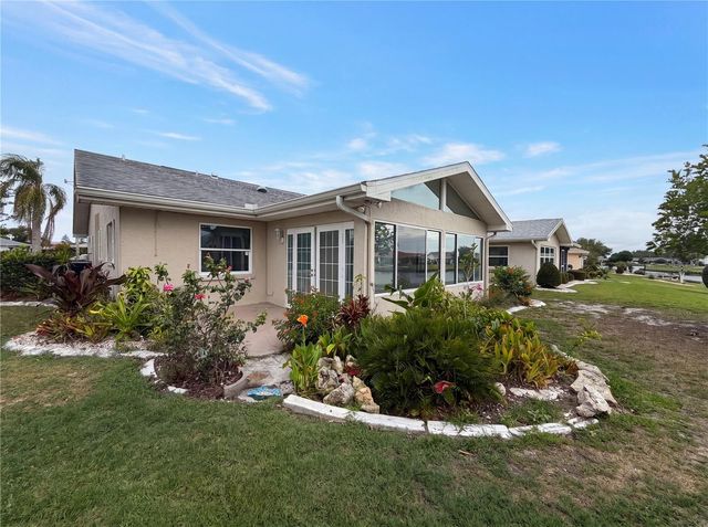1838 N PEBBLE BEACH BOULEVARD, Sun City Center, FL 33573