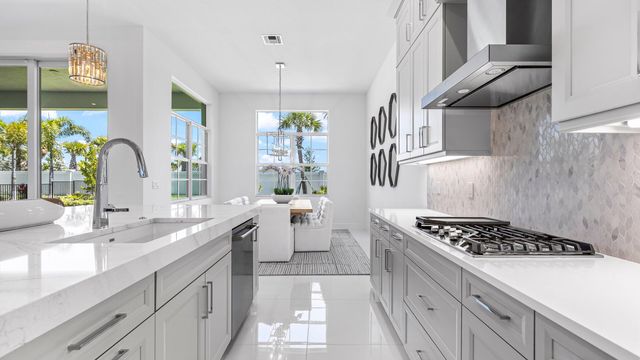 9508 St. Germain, Palm Beach Gardens, FL 33412