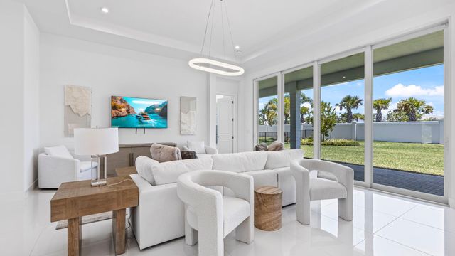 9508 St. Germain, Palm Beach Gardens, FL 33412