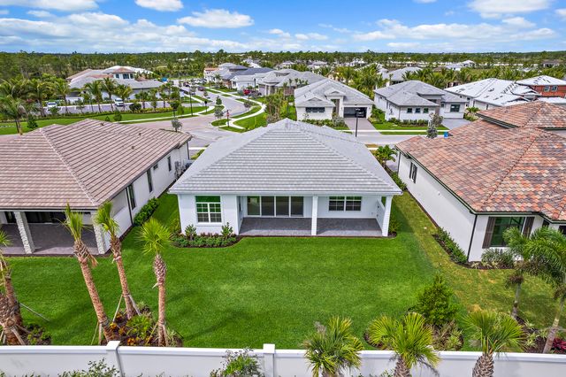 9508 St. Germain, Palm Beach Gardens, FL 33412