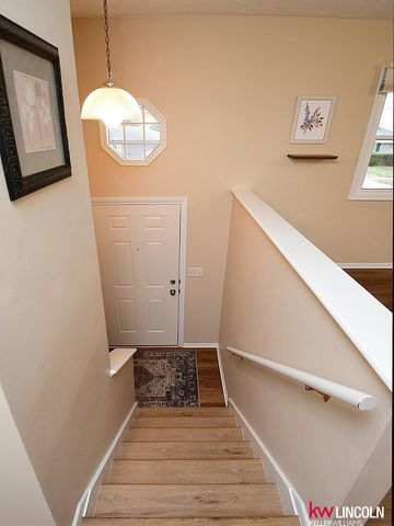 7611 Aylesworth Avenue, Lincoln, NE 68505