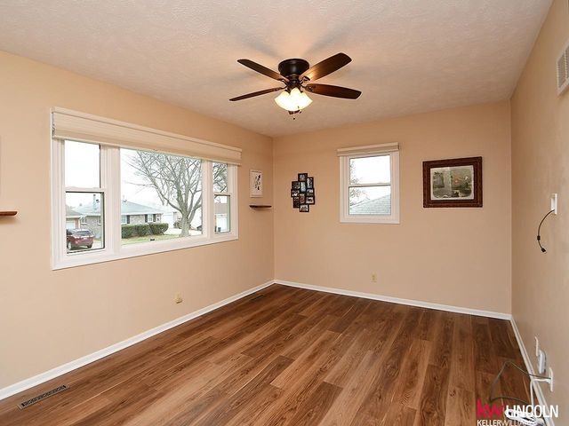 7611 Aylesworth Avenue, Lincoln, NE 68505