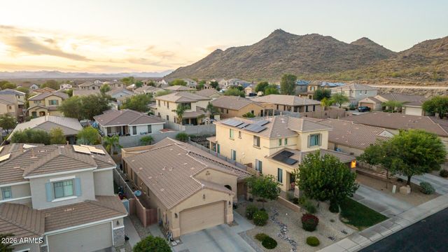 7124 W RED HAWK Drive, Peoria, AZ 85383