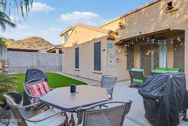 7124 W RED HAWK Drive, Peoria, AZ 85383