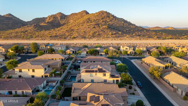 7124 W RED HAWK Drive, Peoria, AZ 85383