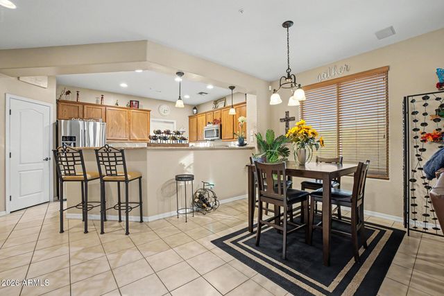 7124 W RED HAWK Drive, Peoria, AZ 85383