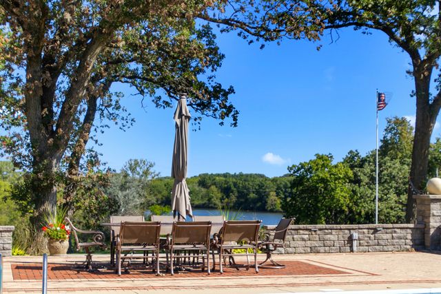 8508 W IL RT 120 W, Bull Valley, IL 60098