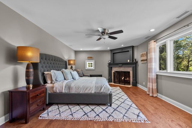 8508 W IL RT 120 W, Bull Valley, IL 60098