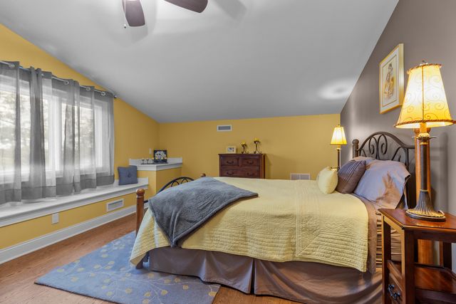 8508 W IL RT 120 W, Bull Valley, IL 60098