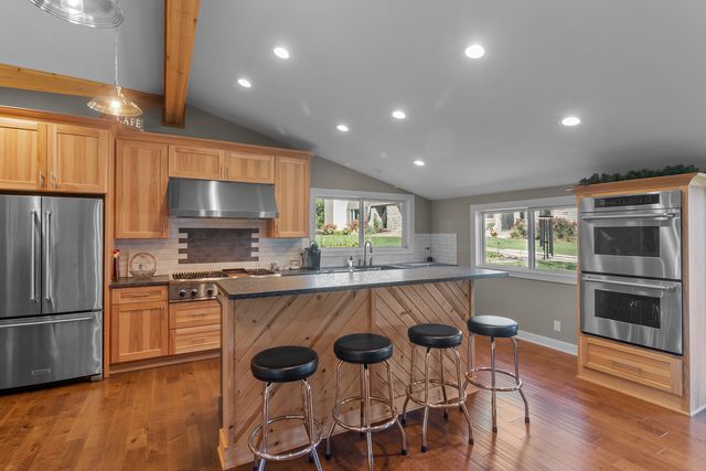 8508 W IL RT 120 W, Bull Valley, IL 60098