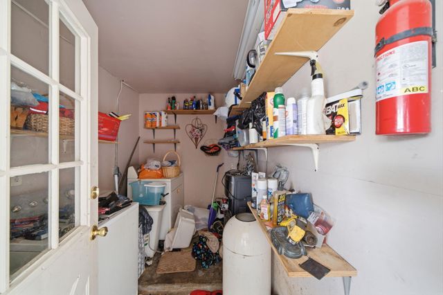 10710 Segrest Drive, Houston, TX 77047