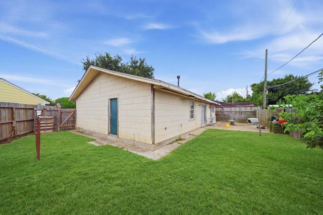10710 Segrest Drive, Houston, TX 77047