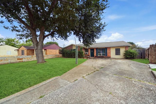 10710 Segrest Drive, Houston, TX 77047