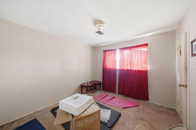 10710 Segrest Drive, Houston, TX 77047