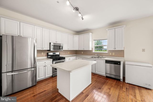 713 WHITETAIL CIR, King Of Prussia, PA 19406