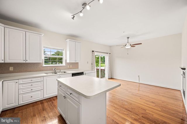 713 WHITETAIL CIR, King Of Prussia, PA 19406