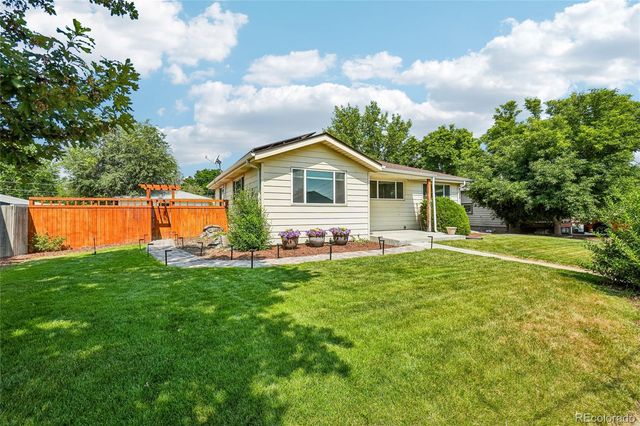 4815 S Logan Street, Englewood, CO 80113