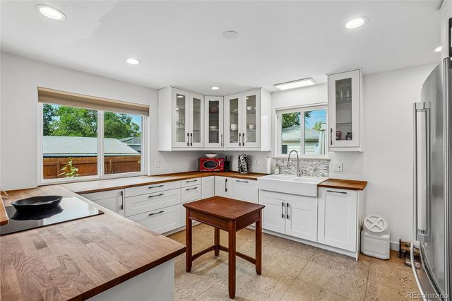 4815 S Logan Street, Englewood, CO 80113